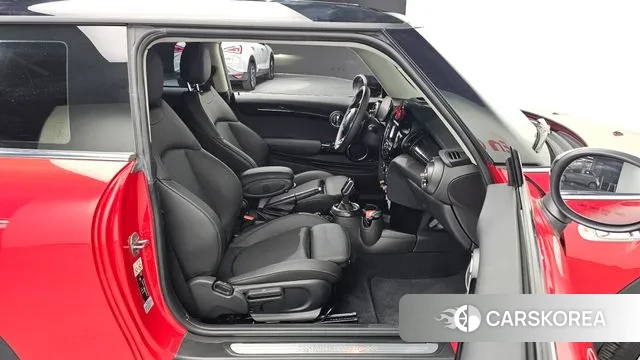 Mini Cooper S 2020 Красный из Кореи, фото 2