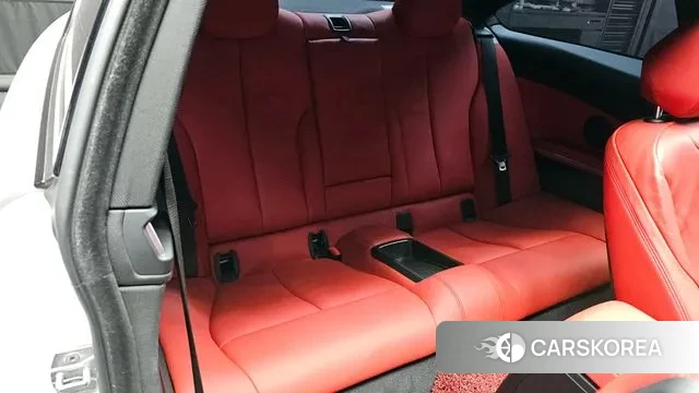 BMW 4 Series (F32) 2018 Белый из Кореи, фото 2