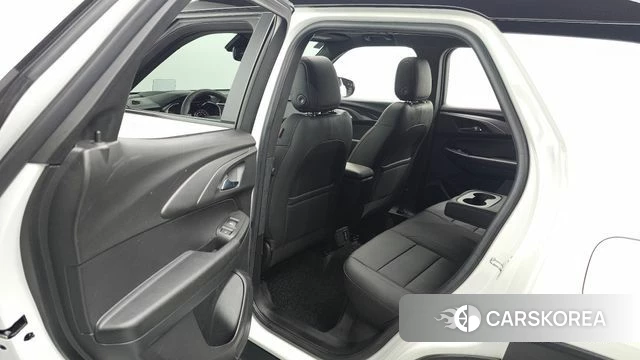 Chevrolet (GM Daewoo) Trailblazer 2022 Белый из Кореи, фото 2
