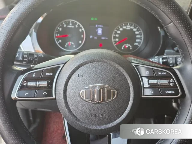 Kia Seltos 2019 Белый из Кореи, фото 2