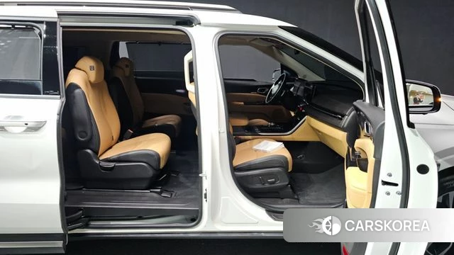 Kia Carnival 4th generation 2022 Белый из Кореи, фото 2