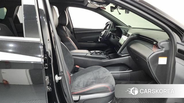 Hyundai Tucson Hybrid (NX4) 2022 Черный из Кореи, фото 2