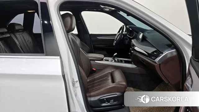 BMW X5 (F15) 2018 Белый из Кореи, фото 2