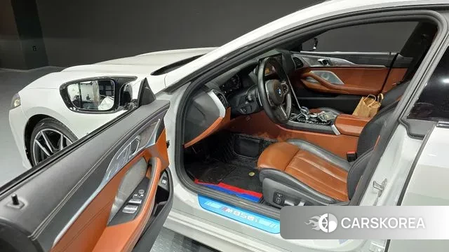 BMW 8 Series (G15) id 3529143 из Кореи 2