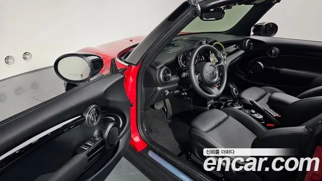 Mini Cooper Convertible 2024 Красный из Кореи, фото 2