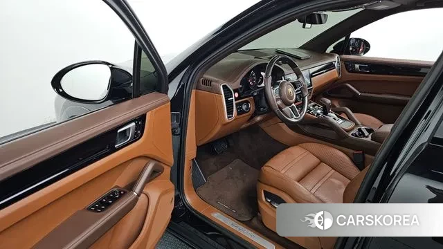 Porsche Cayenne (PO536) 2019 Черный из Кореи, фото 2