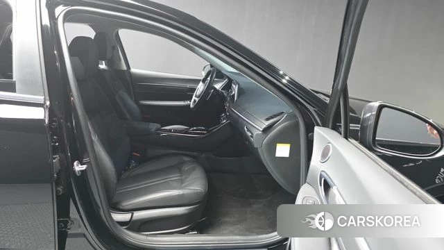 Hyundai Sonata Hybrid (DN8) 2023 Черный из Кореи, фото 2