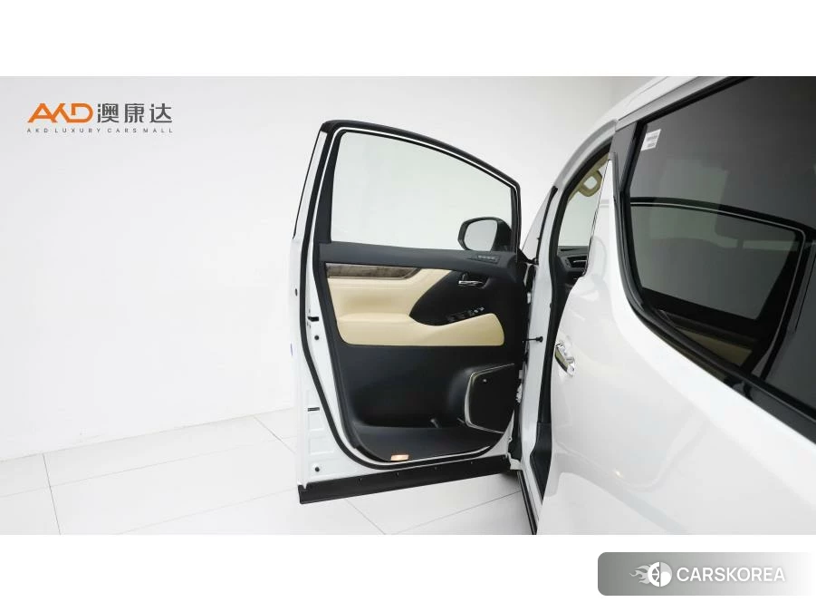 Toyota Elfa 2021 Белый из Китая, фото 2