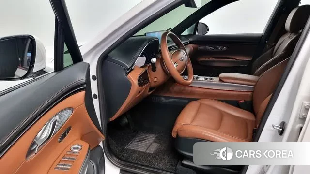 Genesis GV70 2021 Белый из Кореи, фото 2