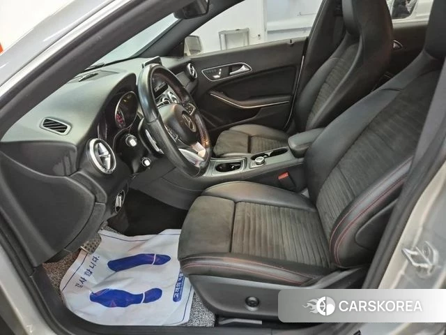 Mercedes-Benz CLA-Class C117 2018 Серебряный из Кореи, фото 2