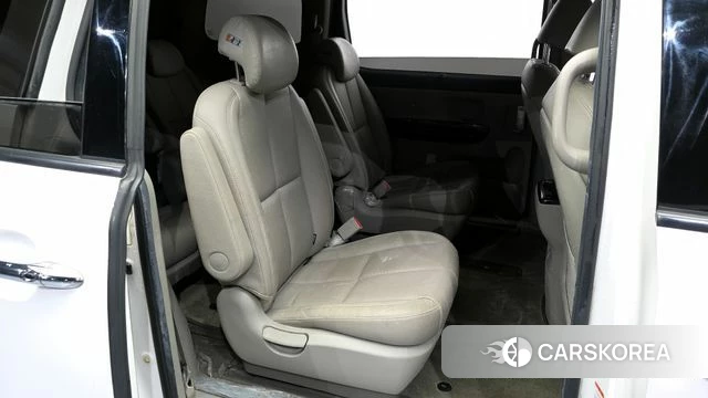 Kia The New Carnival 2019 Белый из Кореи, фото 2