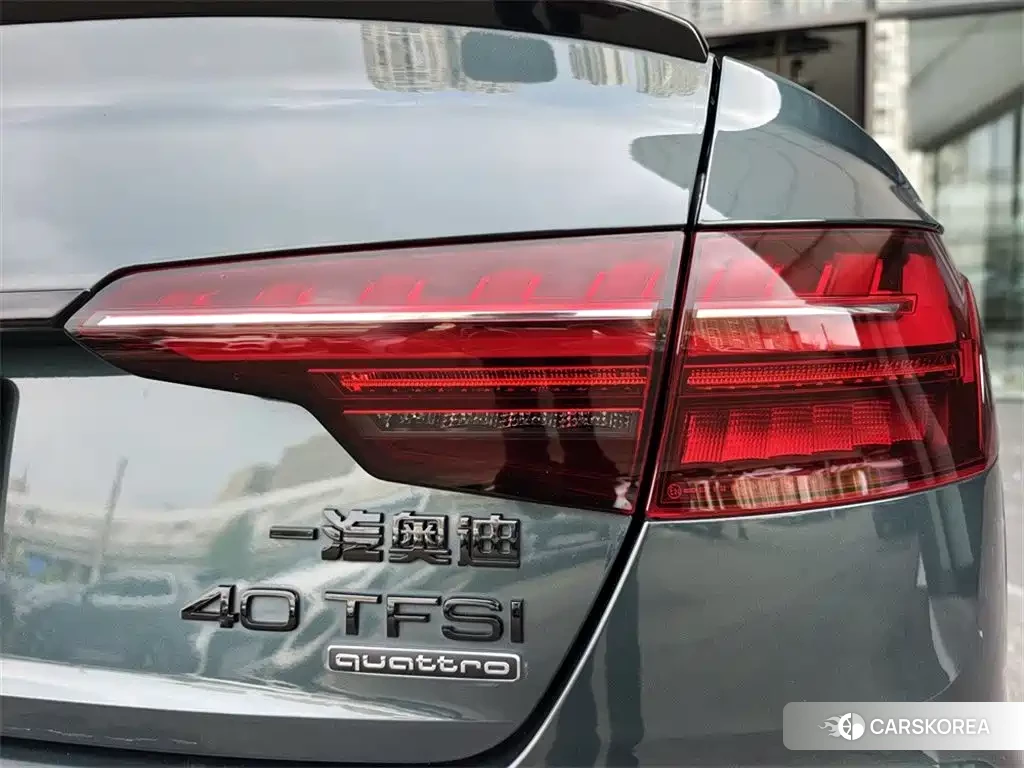 Audi A4L 2023 Зеленый из Китая, фото 2