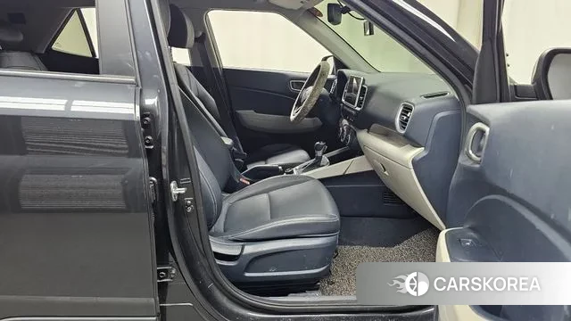 Hyundai Venue 2021 Серый из Кореи, фото 2