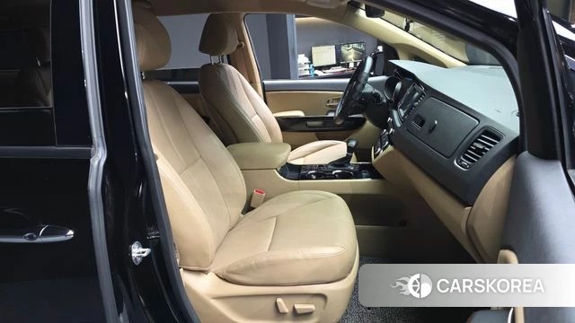 Kia The New Carnival 2020 Черный из Кореи, фото 2