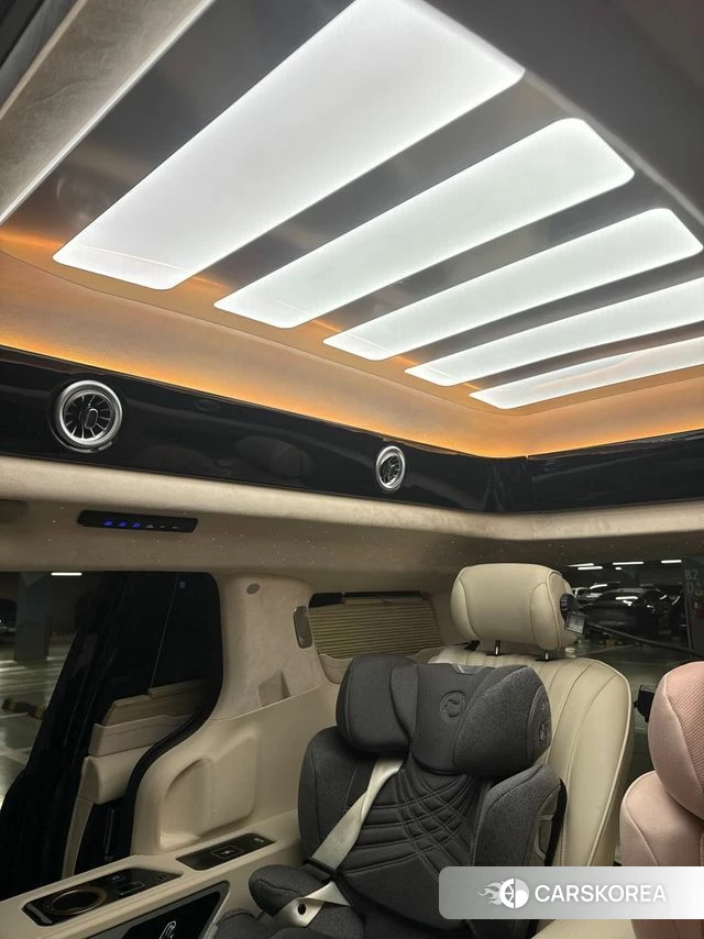 Kia The New Carnival 4th Generation 2024 Черный из Кореи, фото 2