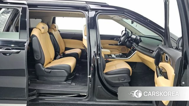 Kia Carnival 4th generation 2022 Черный из Кореи, фото 2