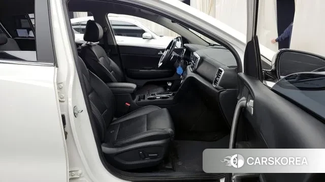 Kia Sportage The Bold 2021 Белый из Кореи, фото 2