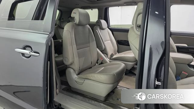 Kia The New Carnival 2018 Серый из Кореи, фото 2