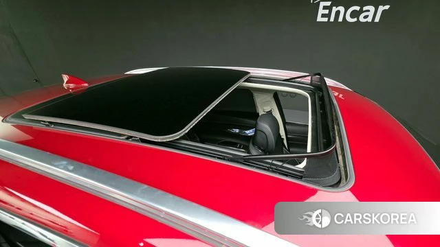 Genesis GV70 2023 Красный из Кореи, фото 2