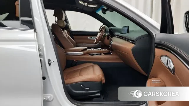 Genesis GV70 2021 Белый из Кореи, фото 2