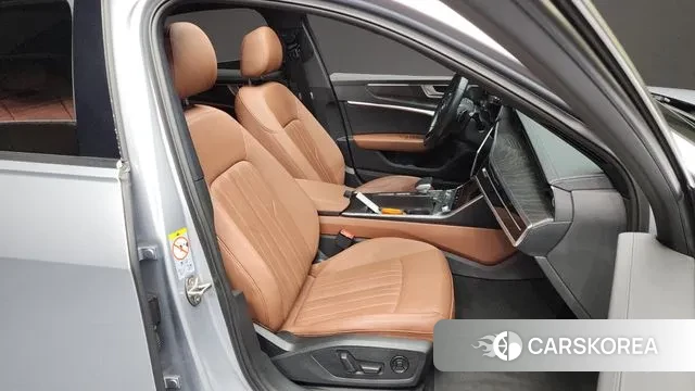 Audi A6 (C8) 2021 Серебряный из Кореи, фото 2