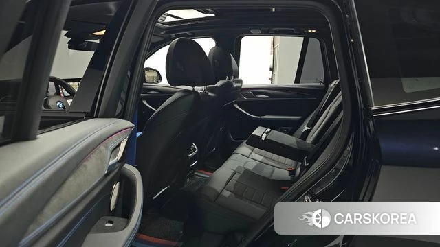 BMW iX3 2024 Черный из Кореи, фото 2