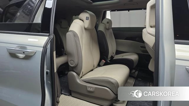 Kia The New Carnival 4th Generation 2024 Серебряный из Кореи, фото 2