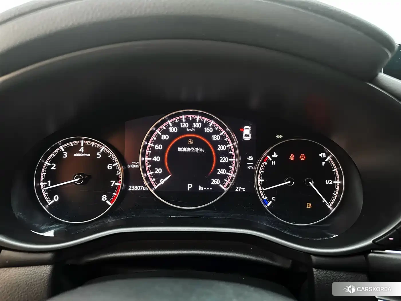 Mazda 3 2022 Белый из Китая, фото 2