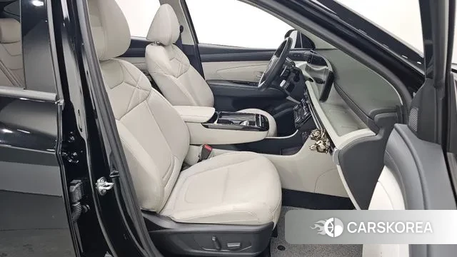 Hyundai The New Tucson (NX4) 2024 Черный из Кореи, фото 2