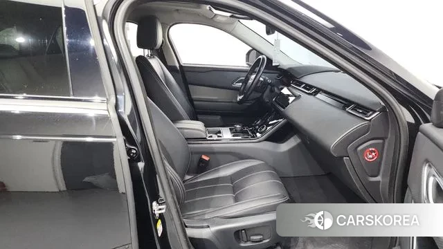 Land Rover Range Rover Velar 2018 Черный из Кореи, фото 2