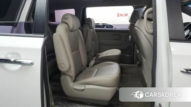 Kia The New Carnival 2018 Белый из Кореи, фото 2