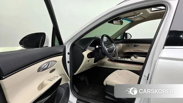 Genesis GV70 2021 Белый из Кореи, фото 2