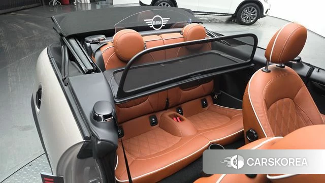 Mini Cooper S Convertible 2023 Серебристо-серый из Кореи, фото 2