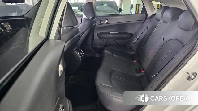 Kia The New K5 2nd generation 2018 Белый из Кореи, фото 2