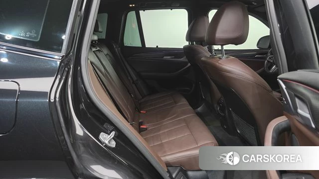 BMW X3 (G01) 2022 Черный из Кореи, фото 2