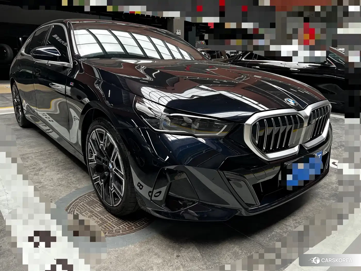 BMW 5 series 2025 Черный из Китая, фото 2