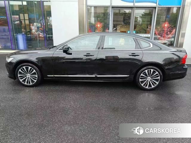 Volvo S90 2024 Черный из Китая, фото 2