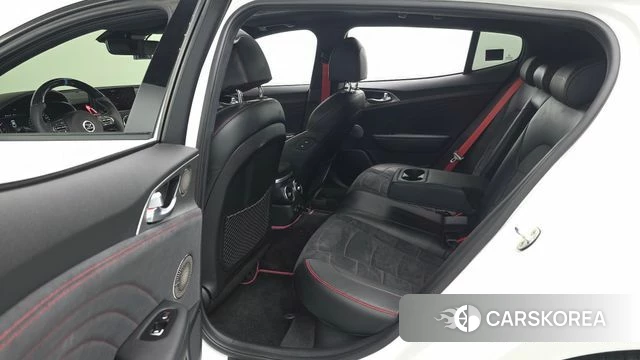 Kia Stinger Meister 2021 Белый из Кореи, фото 2