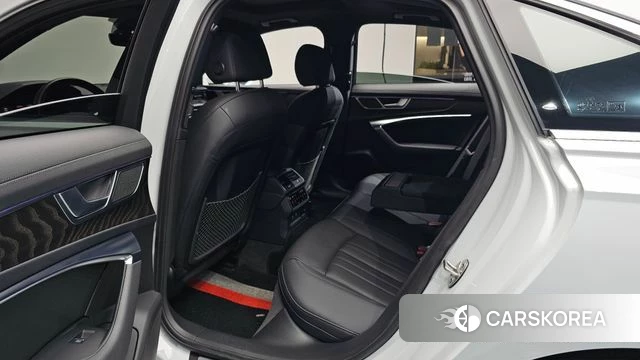 Audi A6 (C8) 2021 Белый из Кореи, фото 2