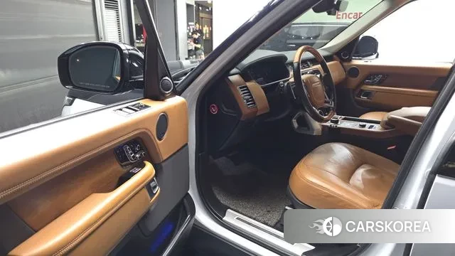 Land Rover Range Rover 4th Generation 2019 Белый двухцветный из Кореи, фото 2