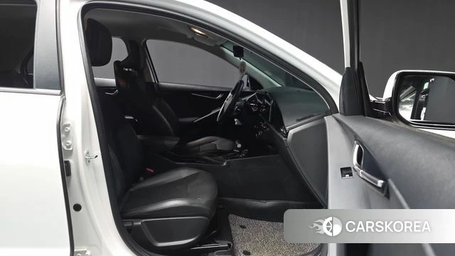 Kia Di Ol Nu Niro 2022 Белый из Кореи, фото 2