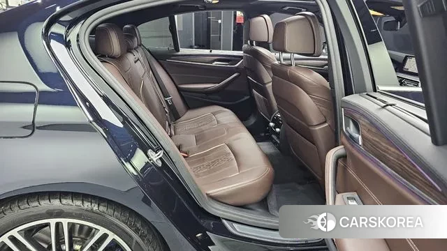 BMW 5 Series (G30) 2019 Синий из Кореи, фото 2