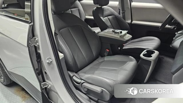Hyundai Ionic 5 2022 Серебристо-серый из Кореи, фото 2