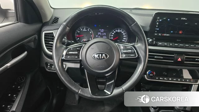 Kia Seltos 2021 Белый из Кореи, фото 2