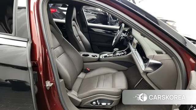 Porsche Panamera (971) 2021 Черный из Кореи, фото 2