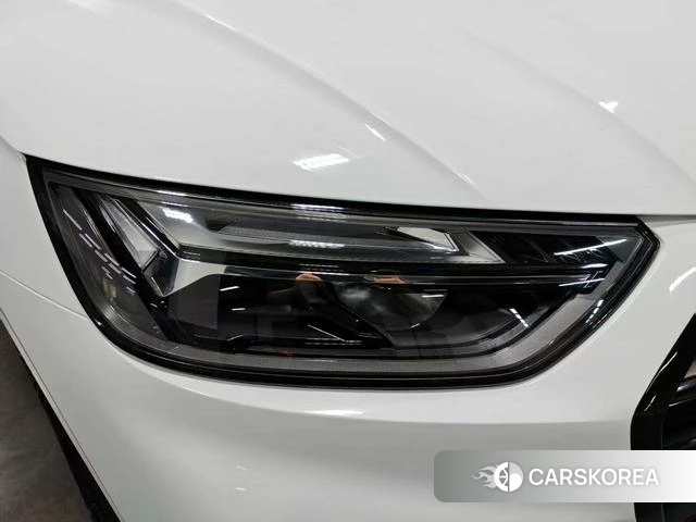Audi Q5L 2023 Белый из Китая, фото 2