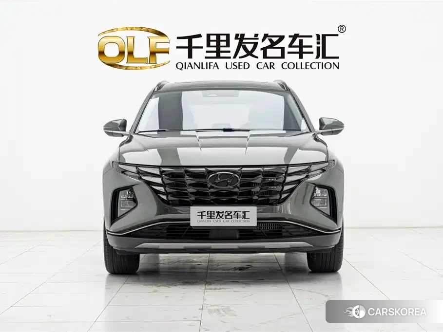 Hyundai Tucson 2024 Silver/gray из Китая, фото 2