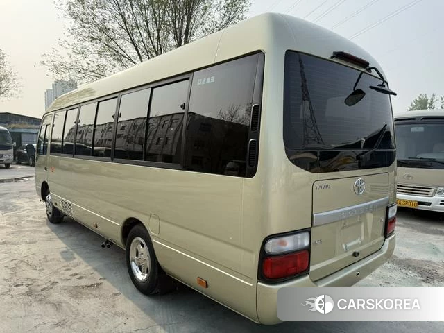 Toyota Costa 2021 Шампань из Китая, фото 2
