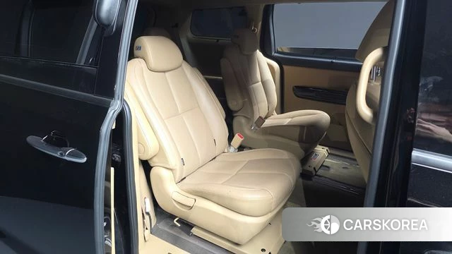 Kia The New Carnival 2018 Черный из Кореи, фото 2