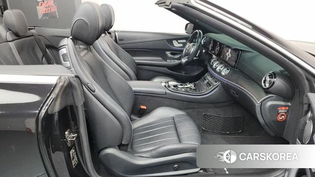 Mercedes-Benz E-Class W213 2019 Черный из Кореи, фото 2